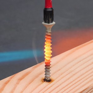 3.7M views · 2.3K reactions | Unexpected Hacks Using Ordinary Gadgets! Thanks for watching! Please be aware that this video is for entertainment purposes only and techniques shown should not be attempted at home! | Science, Tech and Universe | Facebook