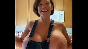 Housewife Big Tits