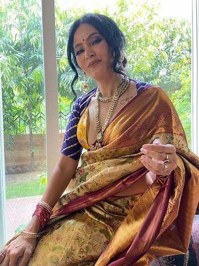 14K views · 296 reactions | Launching this pretty halter neck blouse ! Both the blouses can be worn separately! All sizes are available dm for price #anumishra #blouses #dubai #london | Lipstick_in_the_city | Facebook