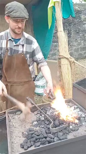 What a way to kick off the May Bank Holiday weekend with the launch of our Bunratty Castle Medieval Quarter and the Bunratty Medieval Market ⚔️🏰🛍 Master craftsmen @oconnorblacksmith and @eoinreardon_ were at the helm in the castle courtyard showcasing time honoured crafts and skills while a host of local artists and craftspeople showcase and sell their wares at our Medieval Market. Operating every weekend Friday to Sunday 10am to 4pm, be sure to pop in and check out this wonderful new addition