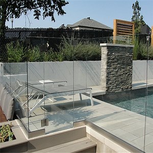 [Hot Item] Promotion Price Cast Fence 3 Rail Fence Fast Delivery Acrylic Fence