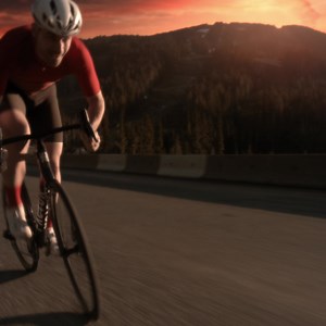 A nova O2 VAM é a bicicleta de escalada aero definitiva. Nada tão leve é tão rápido, nada tão rápido é tão leve. A melhor escolha para dias longos nas montanhas, da Étape du Tour ao Tour de France e La Vuelta. Experimente um nível de desempenho que você nunca experimentou. Com 6,5 kg pronta para uso, a O2 VAM é otimizada para aerodinâmica e se tornou a bicicleta de escalada mais rápida do mundo. Descubra a 02 VAM na 2 Peaks Bikes hoje. Revendedora Exclusiva FACTOR BIKES | Factor Bikes