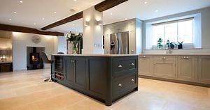 [Hot Item] Solid Wood New Designs Modern Classic Kitchen Cabinets