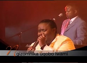 Hlengiwe Mhlaba - Anginakho (Ngizomnika Uqobo Lwami) | South African Traditional Gospel