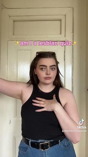 am I a lesbian quiz? 🌈 #midsize #gay #justgirlythings #gaygirls #lesbian #midsizefashion