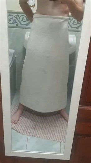 RT @nakedaberdonian: Whoops dropped my towel 😬