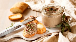 Domácí játrová paštika