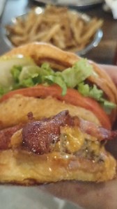 The Marvin Zindler w/ Cream Cheese 😋 | Mo Hustle