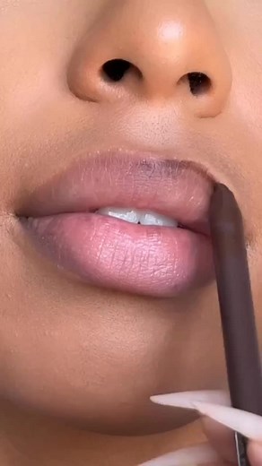 Lipstick challenge tutorial ❤️ | Makeup and style