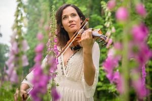 Franziska Wiese -   Paroles de « Maria durch ein Dornwald ging »