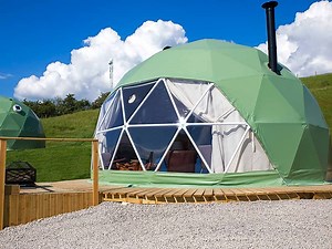 [Hot Item] Factory Price Luxury Camping Dome Tent Geodome Outdoor Glamping Geodesic Dome Tent