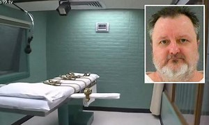 Horror as Texas Death row killer moans he can FEEL lethal injection as he’s executed death row killer Troy Clark screams he can FEEL lethal injection as he’s executed for murder of US mum