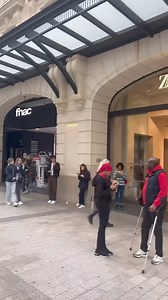 12K views · 476 reactions | In the heart of the Champs-Élysées for a shopping spree. Au coeur des Champs-Élysées pour une virée shopping #ChampsElysées #Paris #ShoppingSpree #parisianlife | Champs Elysées Paris | Facebook