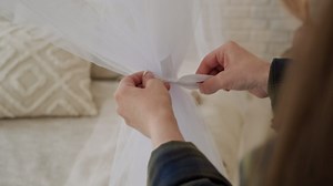 Canopy Bed Curtains with Lights, White Bed Canopy For Girls & Adults | Fits Single, Full, Double, Queen | Bed Curtains From Ceiling Or Bed Frame, Bed Curtains, Bed Canopies & Drapes, Princess Bed