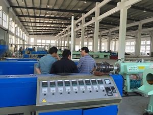 [Hot Item] PE PVC PPR Water Pipe Making Machine Single Screw Tube Extruder
