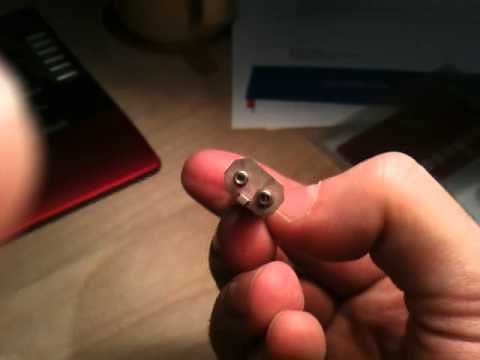 Single mode (SONET) vs. Multimode (1000Base-SX) SFP transceiver dissasembly