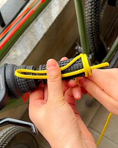 Quick fix for a perfect bike grip 🚲 | Daily Inspiration 8