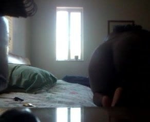 bahamian bitch sucking dick