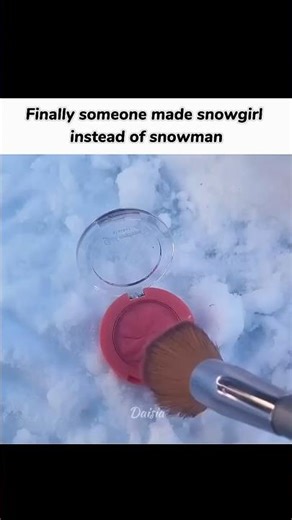 Cutest snow girl ever 😍❄️ #snow #aesthetic #trending #relatable #shortvideo