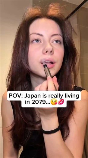 Glow Tulip on Instagram: "Level up your pout with Glow Up™ @glow_tulip  Plump, Hydrate, Shine — all in one swipe! No needles. No pain. Just naturally fuller, smoother lips you’ll love showing off  Available now! @glow_tulip #GlowUpLips #fyp #LipPlumperMagic #foryou #PoutPerfection #glowtulip #BeautyEssential #lipplum #NoNeedlesNeeded #attention"