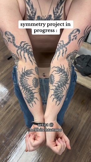 i could look at symmetrical tattoos alllll day😩 #tattooartist #symmetrytattoo #tradtattoos #vancouverbc