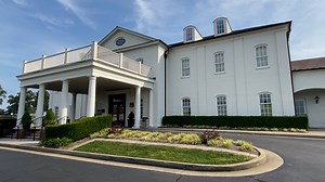 SoKY's Choice - Fall Festival at Olde Stone Country Club - WNKY News 40 Television