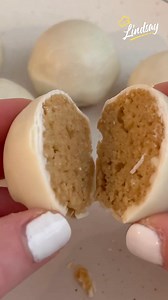 LEMON CAKE POPS 🍋 One of my favorite spring flavors! #ad I coated them in @letsbakebelieve no-sugar-added White Melting Wafers 😋 So so good—you can head to the link in my bio to shop! Insta: @hannahharvestinghealth i n g r e d i e n t s- 1 cup all-purpose flour {I used gluten-free} 2/3 cup almond flour 1 tsp. baking powder 1/3 cup coconut sugar 1/4 cup almond milk 3 tbsp. lemon juice 2 eggs @letsbakebelieve White Melting Wafers d i r e c t i o n s- 1. Preheat oven to 350F & grease a cake pop p