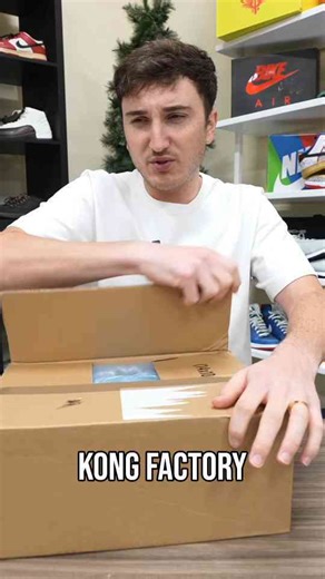 StockX unboxing - real or fake: sneaker authentication!