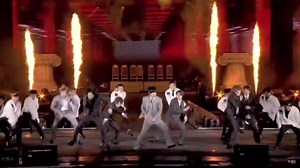 Hoy hace 7 años, #BTS lanzó 'Not Today'. 💜 '#NotToday' se convirtió en la PRIMERA canción de k-pop en entrar en spotify global, ya sabemos que BTS PAVED THE WAY. 😚 | 𝑷𝒂𝒈𝒊𝒏𝒂 𝒒𝒖𝒆 𝒕𝒆 𝒓𝒆𝒄𝒖𝒆𝒓𝒅𝒂 𝒑𝒐𝒓 𝒒𝒖𝒆 𝒆𝒓𝒆𝒔 𝒂𝒓𝒎𝒚