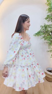 Meet the Laura dress—our crowd’s favorite for a reason. This flirty piece features a soft, lightweight fabric that feels amazing against your skin, adorned with dainty floral prints. The smocked bodice hugs your curves just right, while the V-neckline and above-the-knee hem add a touch of allure. With long sleeves and a flowy silhouette, it’s the perfect mix of sweet and sexy. To order: Just link in our Bio and for rebranding DM us to order ❤️😍 | Feel Great with Steph Inlayo