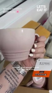 Sofisticação que vai do fogão à mesa. Le Creuset é sinônimo de qualidade e beleza duradoura — para cozinhar com mais prazer e estilo. ️ Frete Grátis acima de R$1.000  10x sem juros | 5% OFF no Pix ⚠️ Estoque limitado. Compre já! | Loja Lets Eat It | Facebook