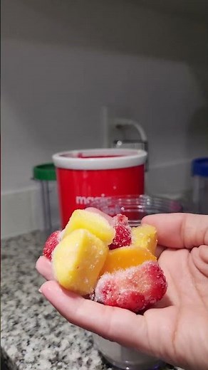 Magic Bullet Blender Review 🥤 | Smoothies in Seconds!