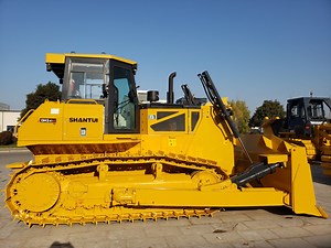 [Hot Item] Shantui Official 23.5 Ton 240HP Hydrostatic Crawler Bulldozer DH24