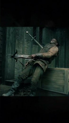 Henry Cavill’s EPIC Swordplay – Geralt Destroys His Enemies in The Witcher!