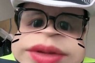 系好安全带，戴安全头盔，遵守交规，平安出行_腾讯新闻