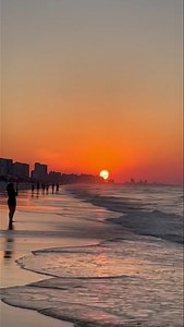 🌴Two Minute Beach Therapy 🌴 Good Sunday Morning Everyone! ☕️☀️🌊 Current temp ~ 72 Water temp ~ 79 Next high tide ~ 10:31 am Next low tide ~ 4:21 pm Hope all of you have a FUNtastic Sunday!! Peace and love to everyone! #sunrise #morning #vacation #beach #beachlife #summervibes #ocean #nature #peace #beachvibes | Myrtle Beach Grand Strand Life
