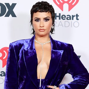 Demi Lovato Debuts Massive Hand Tattoo