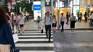 Ginza at night is a visual treat. It feels more... mature (yes mature lol?) Idk why. Lots to do, including shopping (theres a flagship Uniqlo store there!) and dining. Also taking some side streets will lead you to a bunch of little street food eateries. ⠀⠀⠀⠀⠀⠀⠀⠀⠀ On weekeends they used to close off the streets, but tbh idk if they still do (lmk if you live here and know the answer). But on the real, Tokyo is the only city where I don't feel an ounce of danger after dark, one of the safest citie