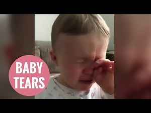 Baby crying while listening to Ariana Grande perform Over The Rainbow