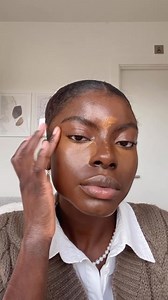 31 reactions · 4 comments | a quick monochromatic berry look for my one product babes 𢡄  @melaninmichie lips + cheeks: @honest crème cheek + lip colour in plum berry liner: @shiseido kajal liner in azuki red | Dark Skin Women Makeup | Facebook