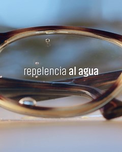 1.3K views · 31 reactions | ¡Olvídate de las manchas en tus lentes!  Crizal Easy Pro es el tratamiento antirreflejante más fácil de limpiar.  | Essilor | Facebook