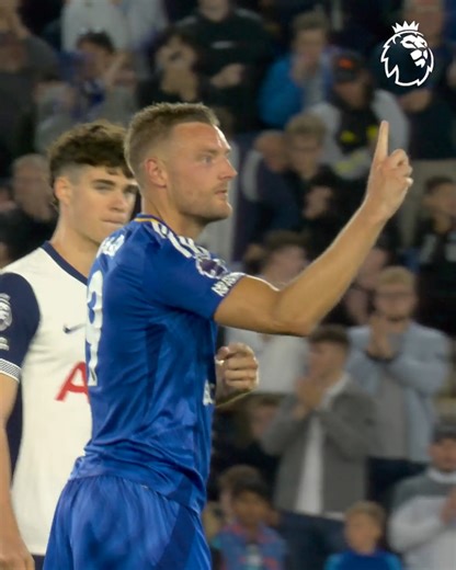 1.1M views · 42K reactions | Jamie Vardy. Iconic. 﫶 | Premier League | Facebook