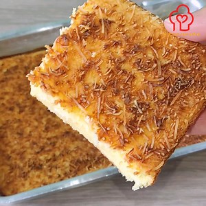 Bolo de macaxeira com coco, além de delicioso é muito fácil de fazer! | Receitas com Amor