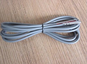 [Hot Item] Stainless Cover Waterproof Grey Colour Wire IP67 Temperature Sensor