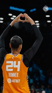 9.6K views · 247 reactions | 﫶 﫶 #SunWin #BringTheHeat | Connecticut Sun | Facebook