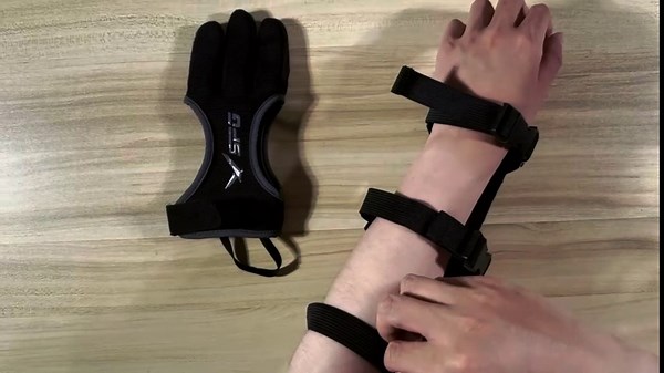 SPG Archery Glove and Archery Arm Guard Set, Leather Padded Youth Archery Glove Adjustable Forearm Guard 2pcs Protective Gears for Men Women Youth Adults Beginners Hunting Shooting