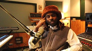Part 2 of our exclusive interview with Dev Hynes (Blood Orange) 🔥 🎤 Dev talks with TCP member David Skidmore about his influences, what genre means (does it mean anything anymore?) and staying true. 💪🏽 🎧 Check out our GRAMMY® nominated collaboration, "Fields" -- available from Cedille Records and streaming in your favorite places 🍃 🎹 https://cedillerecords.lnk.to/lE48rfVQCA #grammys #grammys2021 | Third Coast Percussion