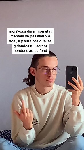 malheureusement.. #sadmood #illumination #vibes #pourtoi #foryoupage #noel