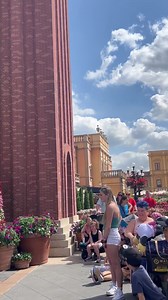 The master juggler….Sergio! #italy #pavilion #italian #juggler #fun | Travisandcousins
