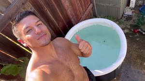 Lifepro Portable Ice Bath Tub with Lid and Storage Bag - Lightweight, Durable Cold Plunge Tub for Home Therapy Sessions -Home & Travel Ice Bath Tub for Adults and Athletes - 14°F - 122°F Temp, Outdoor